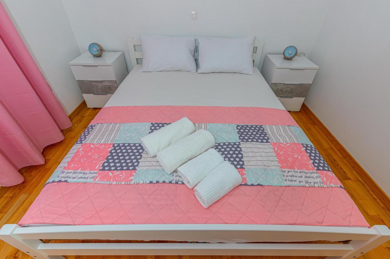 Apartmani Relax Crikvenica Eksteriør bilde