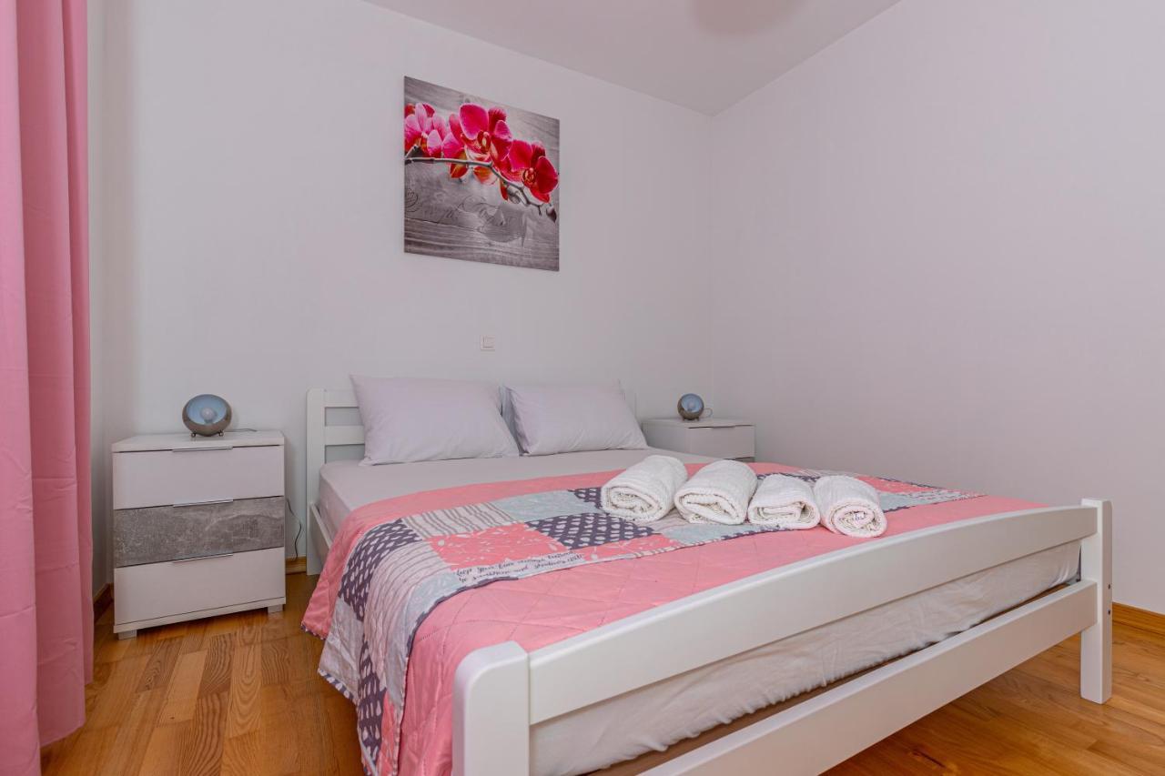 Apartmani Relax Crikvenica Eksteriør bilde